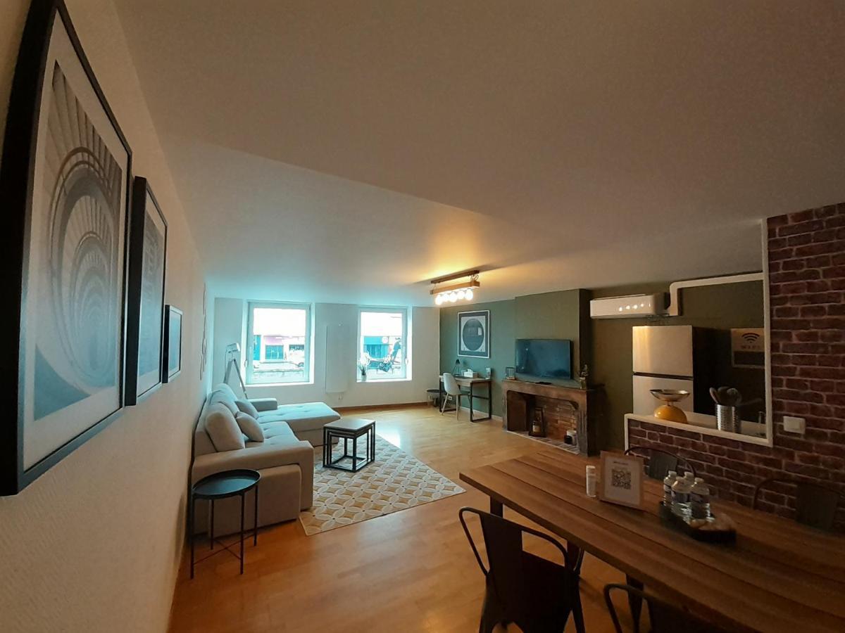 Ferienwohnung Le Pinaud Épinal Exterior foto