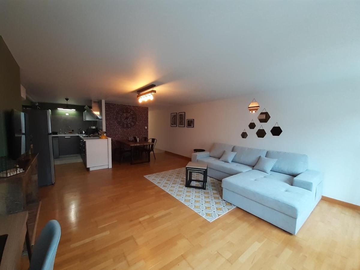 Ferienwohnung Le Pinaud Épinal Exterior foto